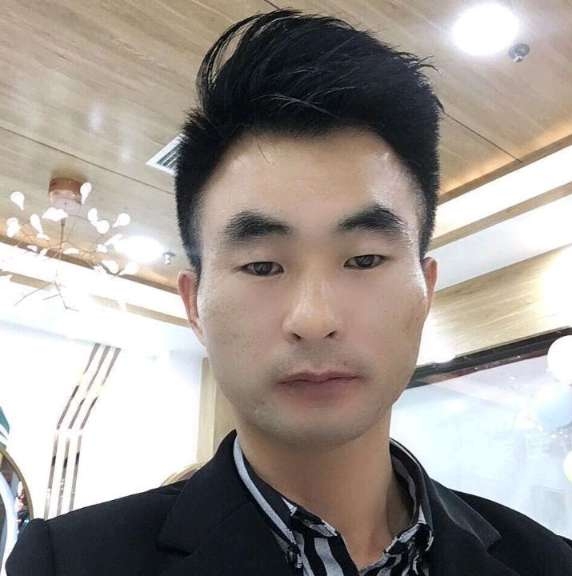 情系半生的第一张照片--华容王婆说媒